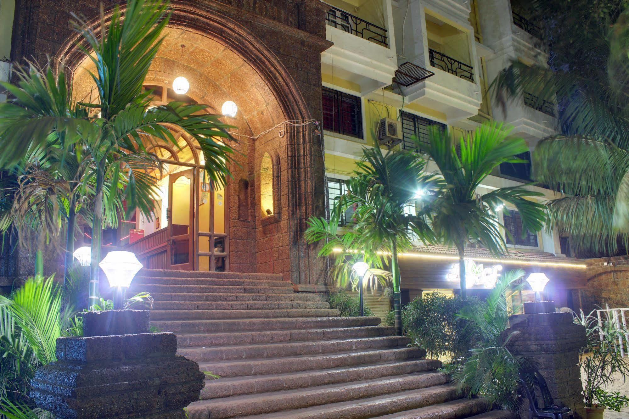 Rivasa Resort & Spa 5 Mins To Calangute Beach Exterior photo